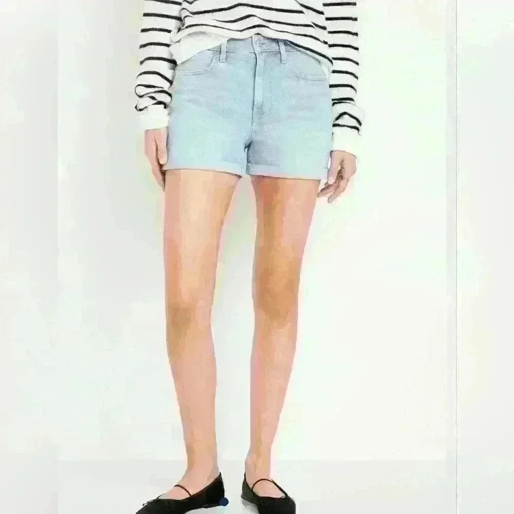 High-Waisted Wow  Jean Shorts -- 3-inch inseam